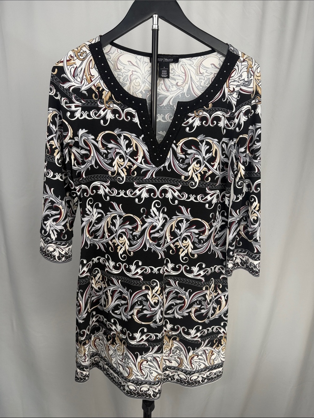 White House Black Market Baroque Print Embellished Dress Size Small